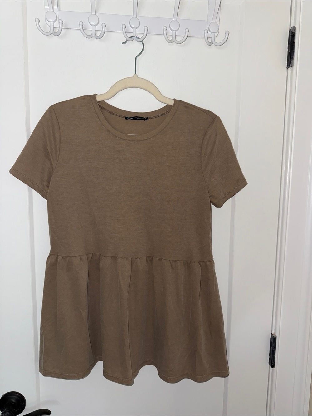 Zara Short Sleeve Peplum Tunic in Brown